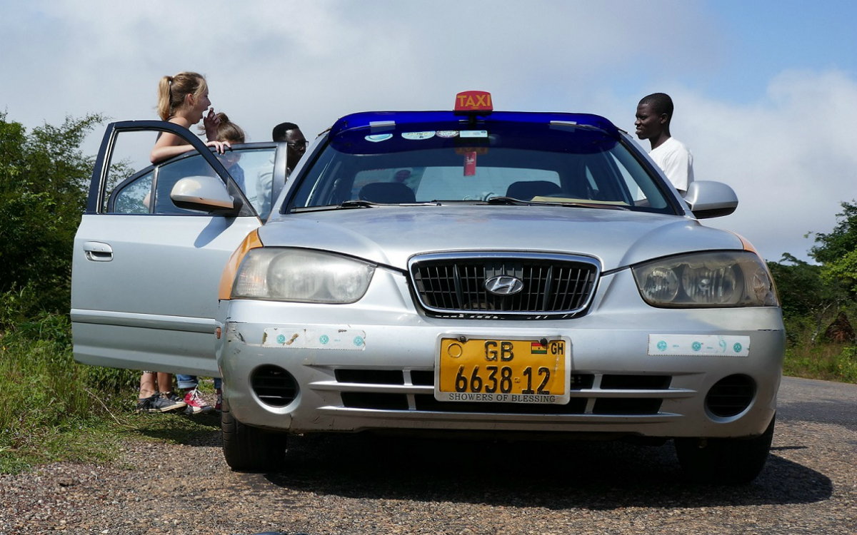 Das Taxi ist eines der Hauptverkehrsmittel in Ghana (Foto: EMS/Bayreuther) Das Taxi ist eines der Hauptverkehrsmittel in Ghana (Foto: EMS/Bayreuther)