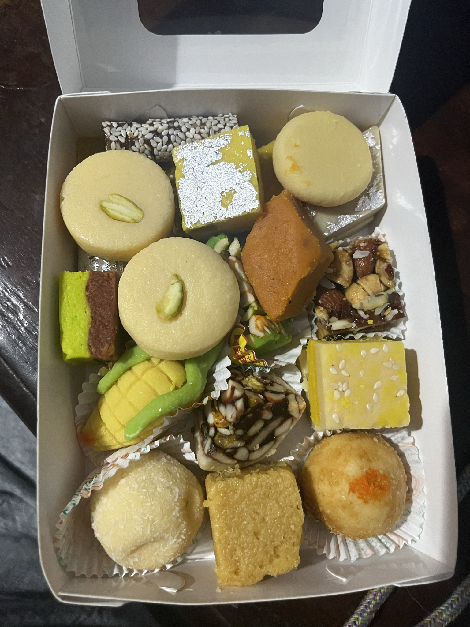 Typische Süßigkeiten aus der Bäckerei (Foto: EMS/Oellig)
