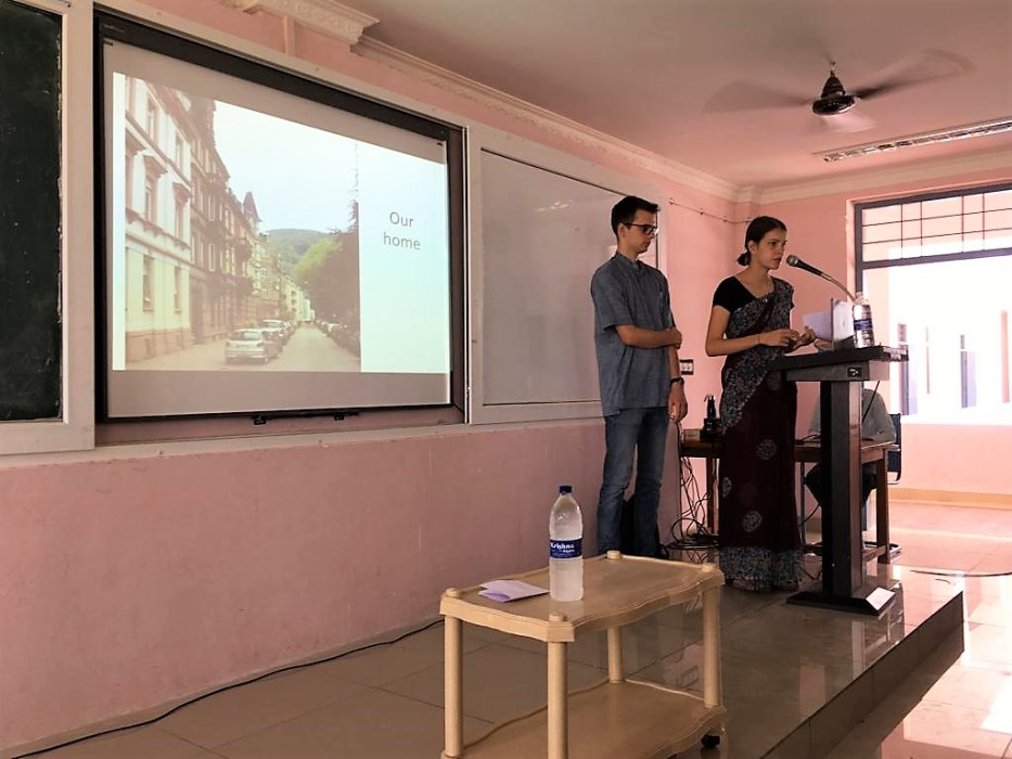 Vortrag über den Klimawandel an der Uni in Nagalapuram (Foto: EMS/Kreiter)