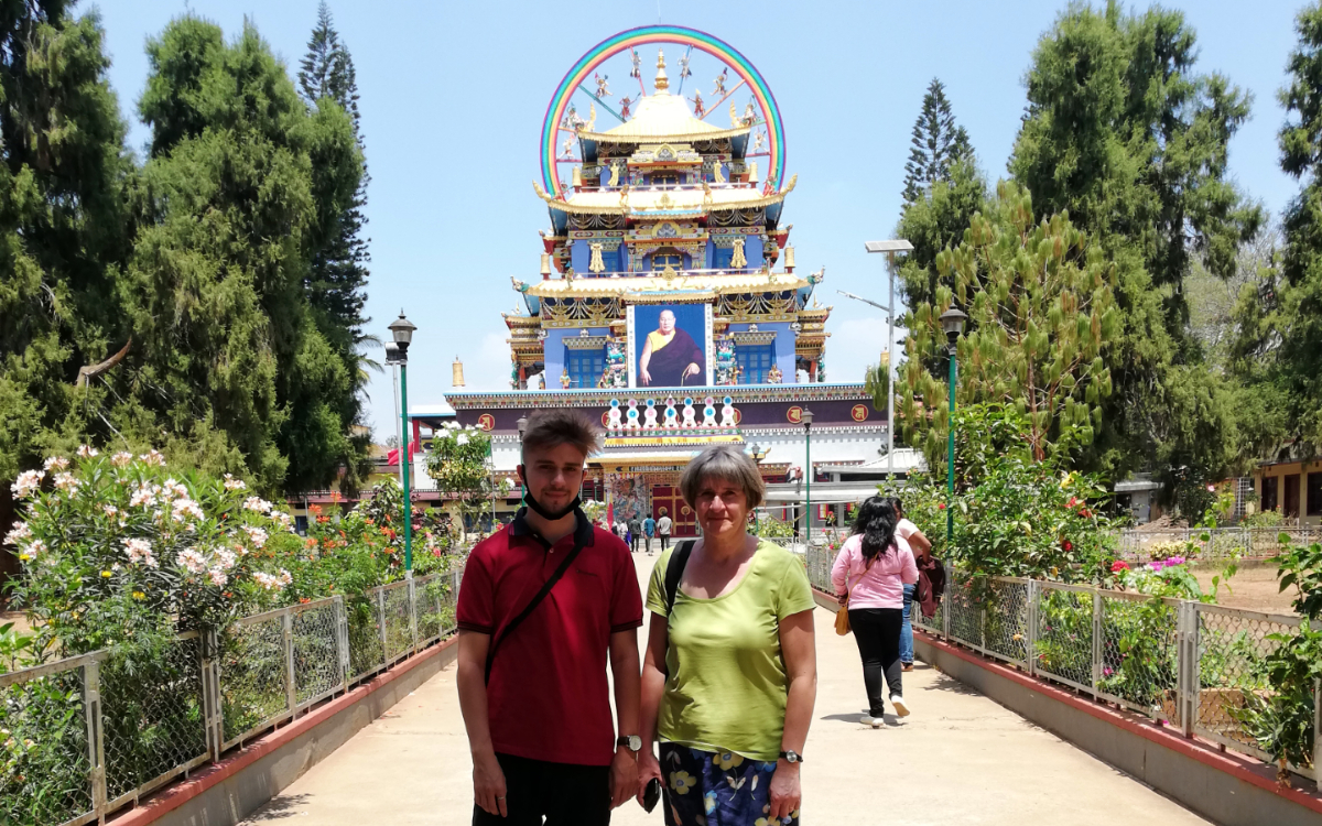 Des weiteren waren wir auch in einer tibetischen Siedlung und haben ein buddhistisches Kloster besucht. (Foto: EMS/Hasting)
