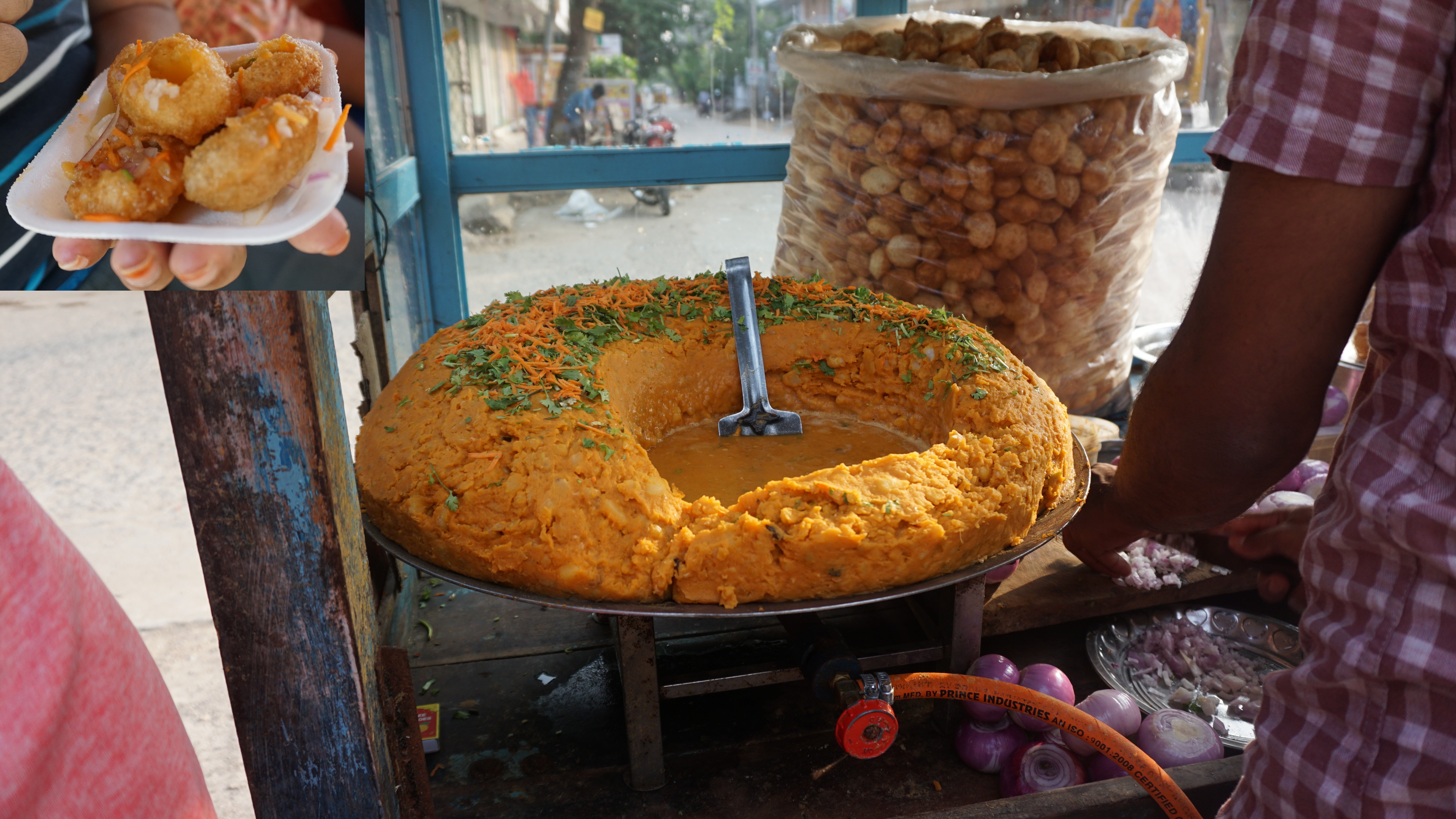 Paanipoori, mein neuer Lieblingssnack kann man an jeder Straßenecke kaufen. (Foto: EMS/Saecker)