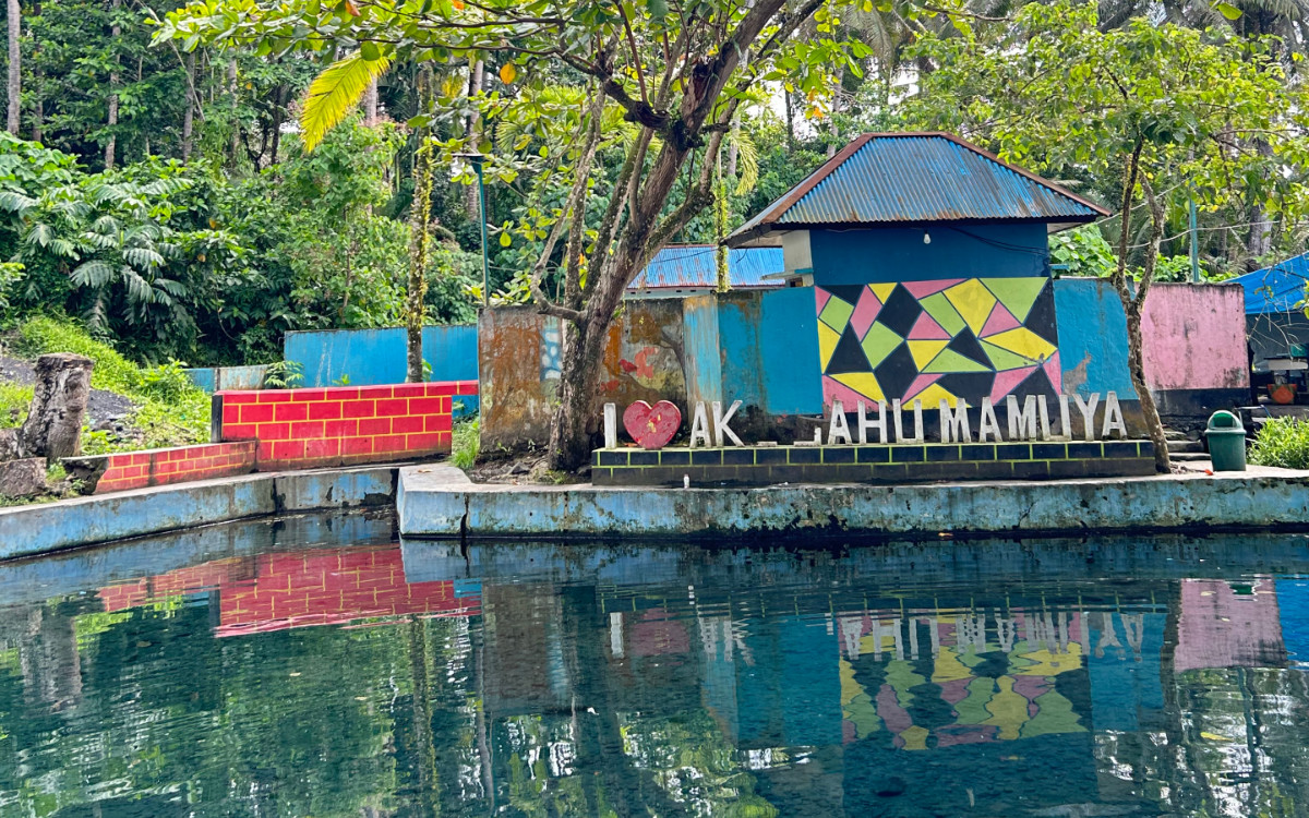 Wisata Air Panas (Heiße Quellen) in Mamuya (Foto: Aya Melli)