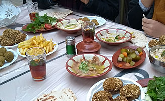 Ein Standard-Essen im 100% vegetarischen Hashem Restaurant in Amman (Foto: EMS/Thier)