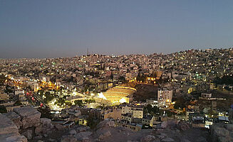 Blick auf das Römisches Amphitheater von der Zitadelle Ammans aus (Foto: EMS/Uhle)