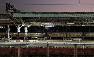 Ankunft in Kannur Station, Kerala, Indien (Foto: EMS/Röckle)