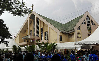 Unsere Kirche - die PCC in Bonamoussadi (Foto: EMS/Morawietz)
